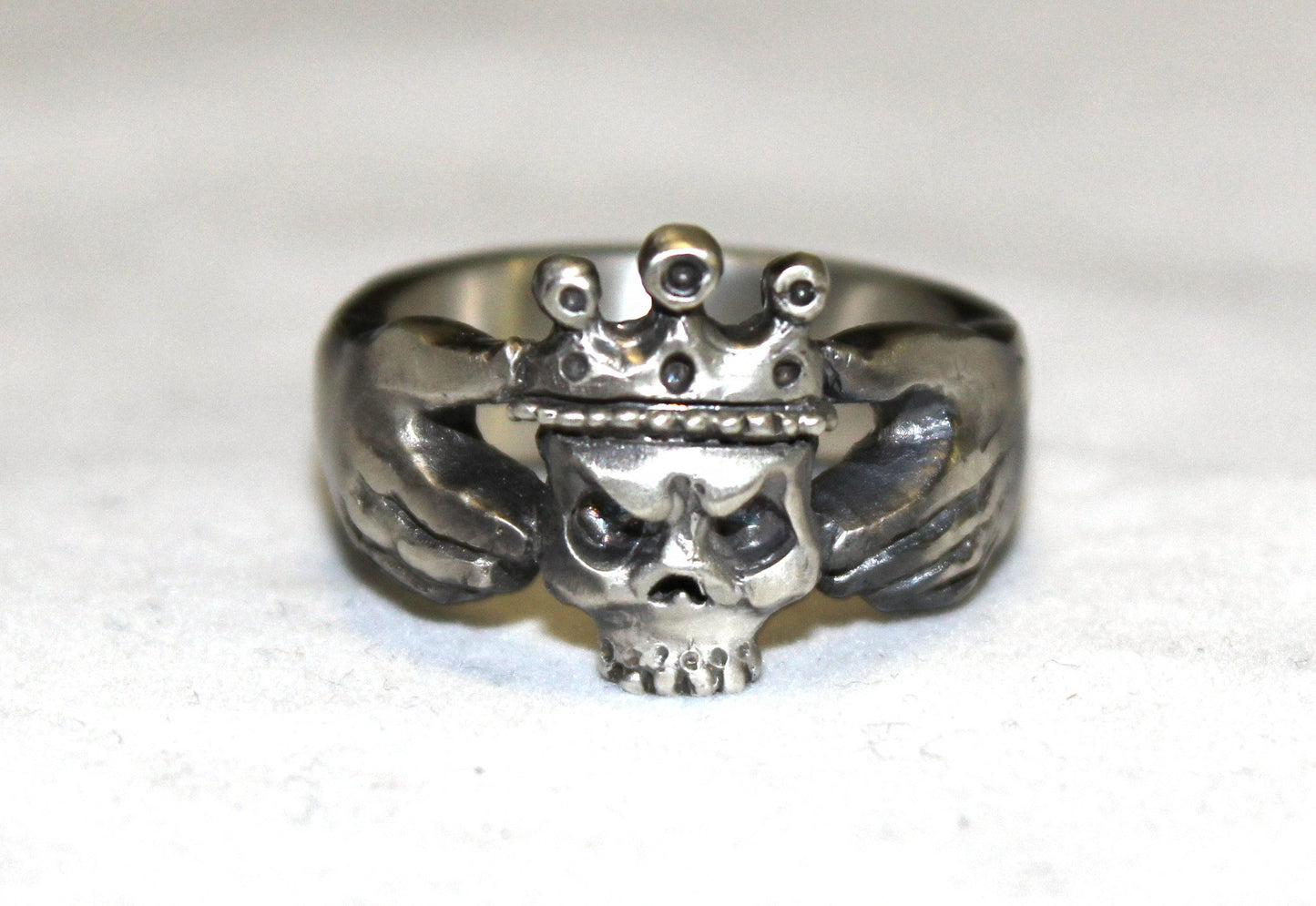Angry Skull Claddagh Ring STERLING SILVER-UDINC0492