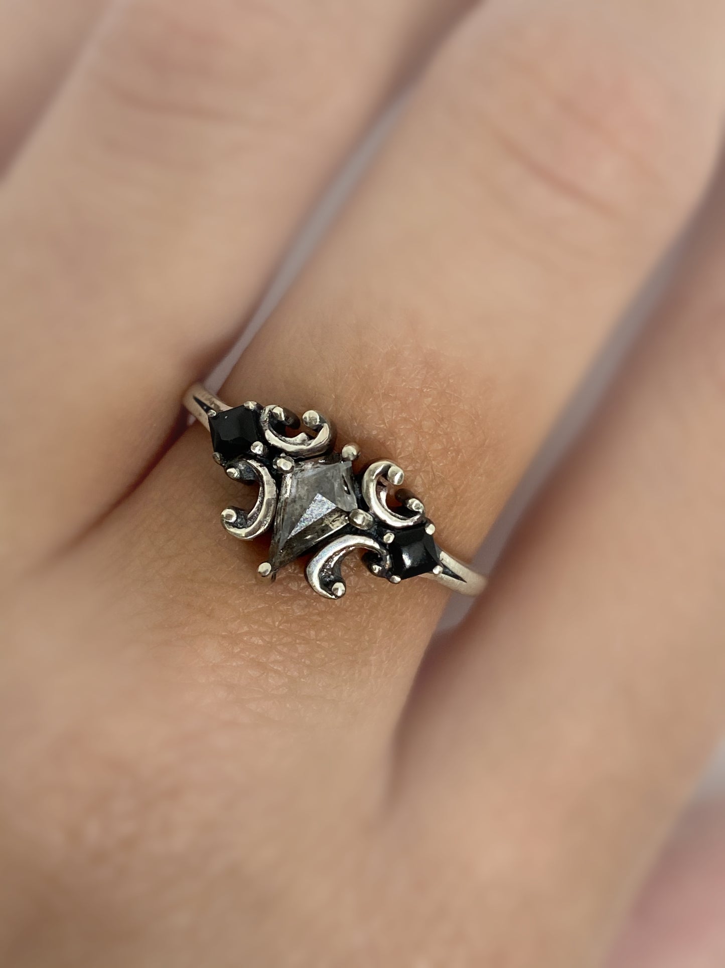 July Ring of the Month- UDINC0697