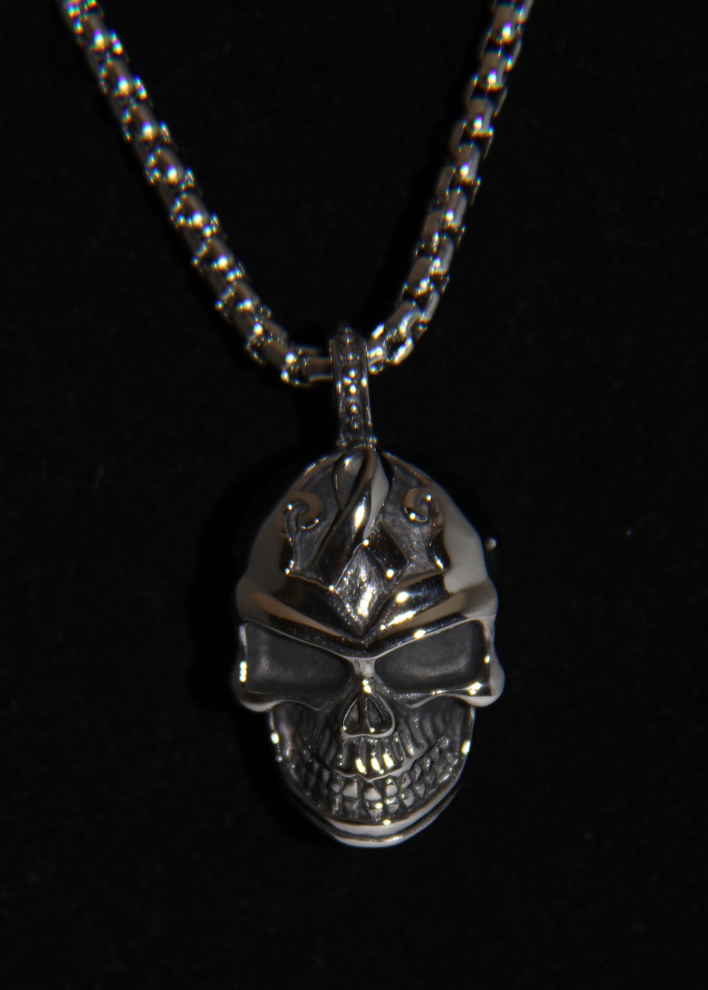 Stainless Steel Small Skull with Ribbon Pendant- UDINC0471