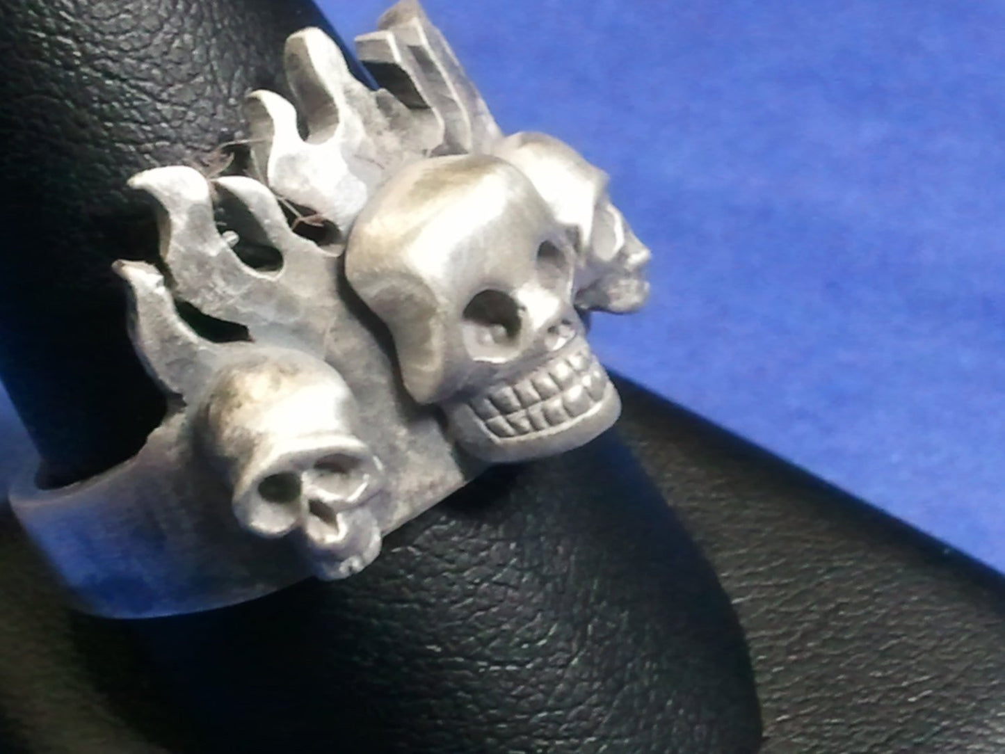 Flaming Skull Trinity Ring-UDINC0068