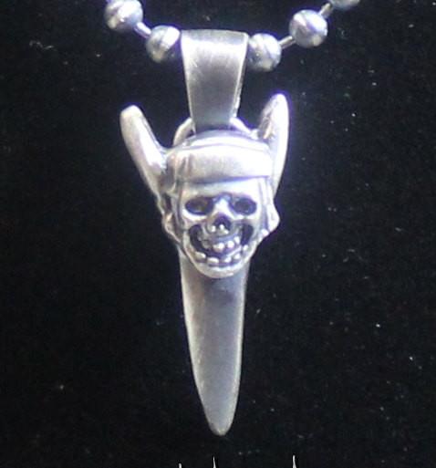 Pirate Skull Mako Shark Tooth-UDINC0111