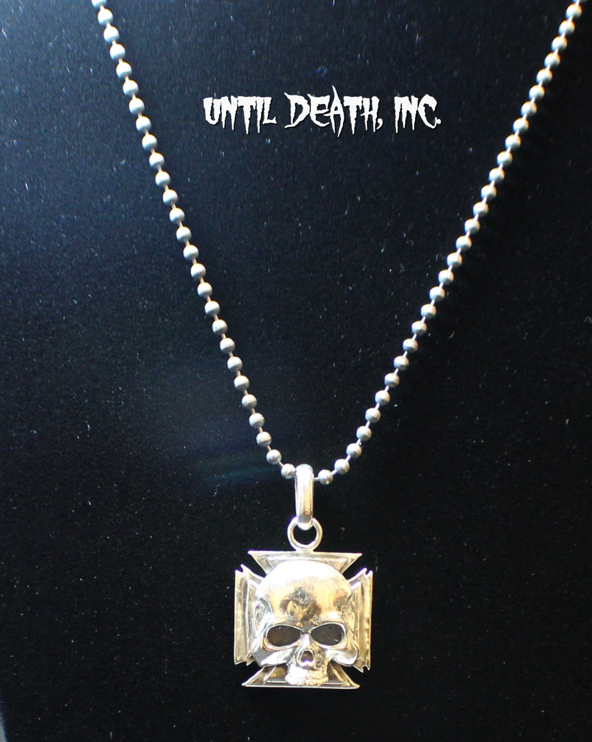 Maltese Cross & Skull-UDINC0102