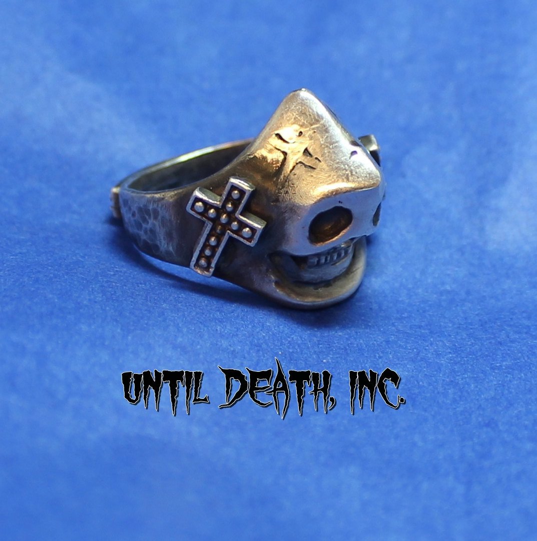 Executioner Skull Ring- UDINC0021
