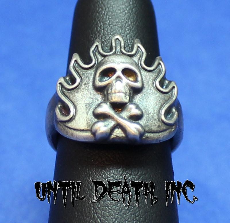 Flaming Crossbones Skull Ring-UDINC0045