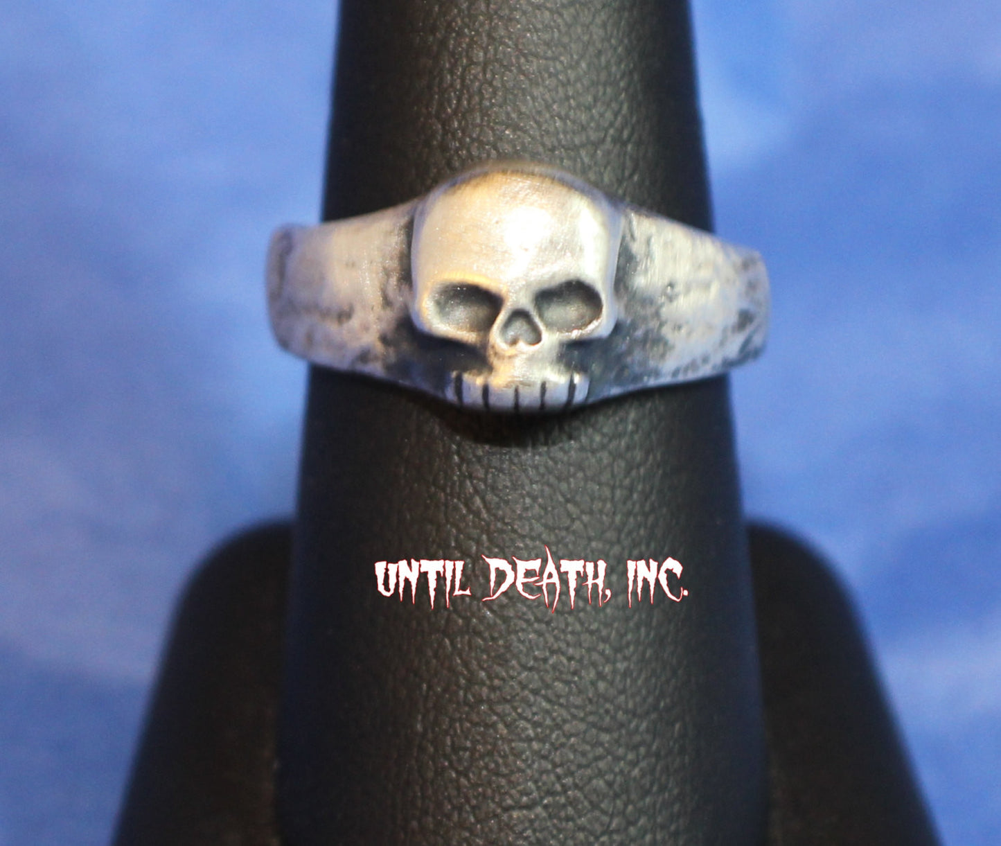 Momento Mori Small Crusty Skull Pirate Ring in Sterling Silver Ring-UDINC0013