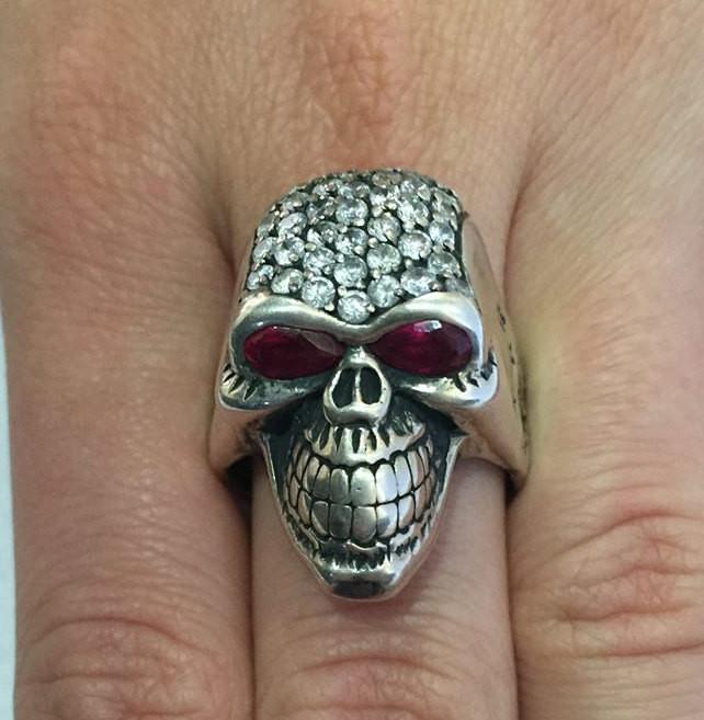 Donny Darko Skull Ring With Ruby Eyes-UDINC0073